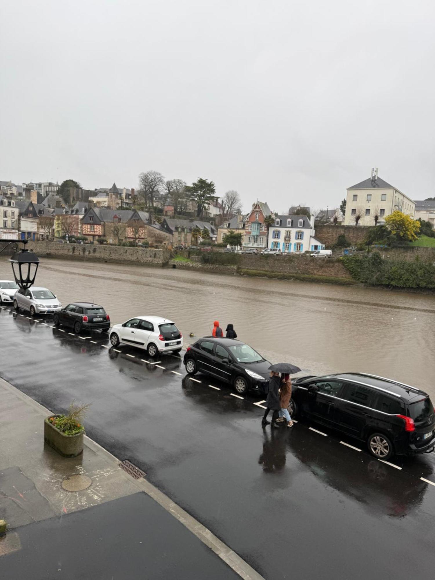 Appartement T2 Vue Sur La Riviere Avec Garage Privatif - Port De Saint-Goustan Auray Exteriér fotografie