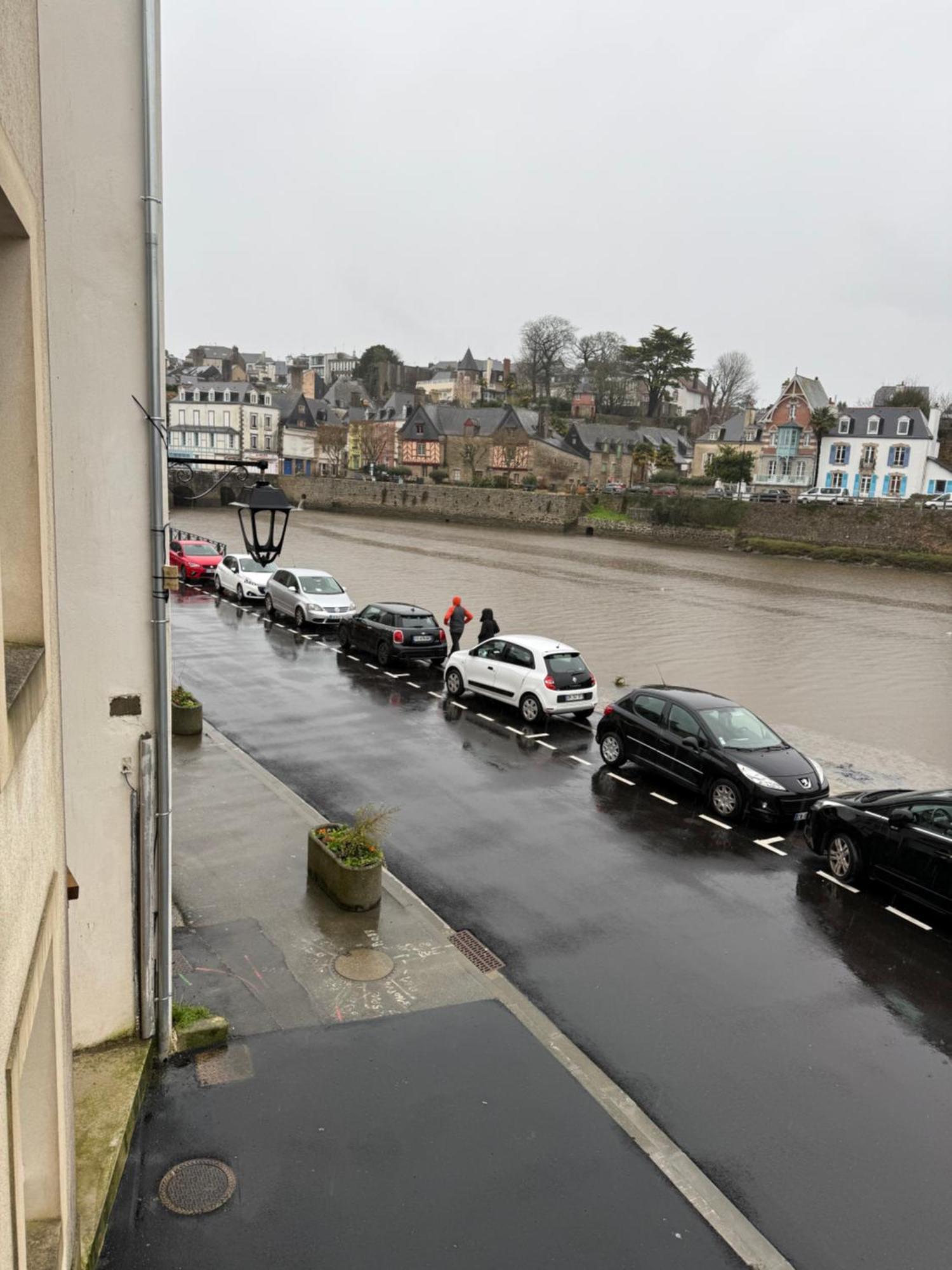 Appartement T2 Vue Sur La Riviere Avec Garage Privatif - Port De Saint-Goustan Auray Exteriér fotografie